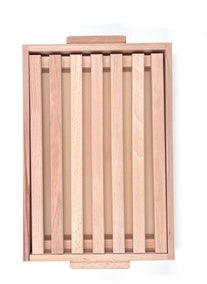 Cutting board for bread
