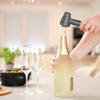 Westmark samppanjanavaaja ja pähkinänsärkijä