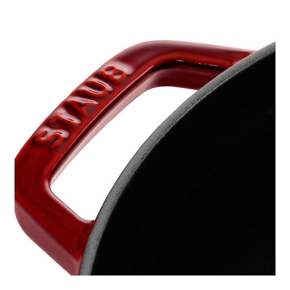 Staub valurautapata, pyöreä 22 cm, 2,6 l, granaatinpunainen