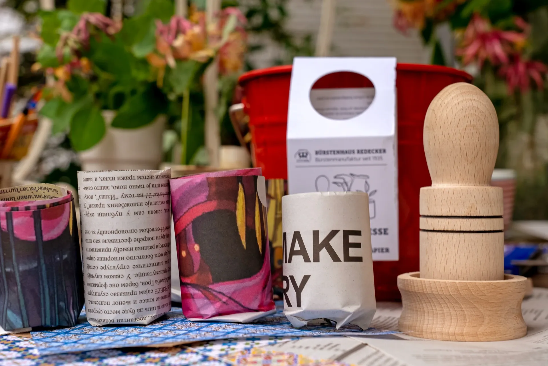 Redecker paper pot press