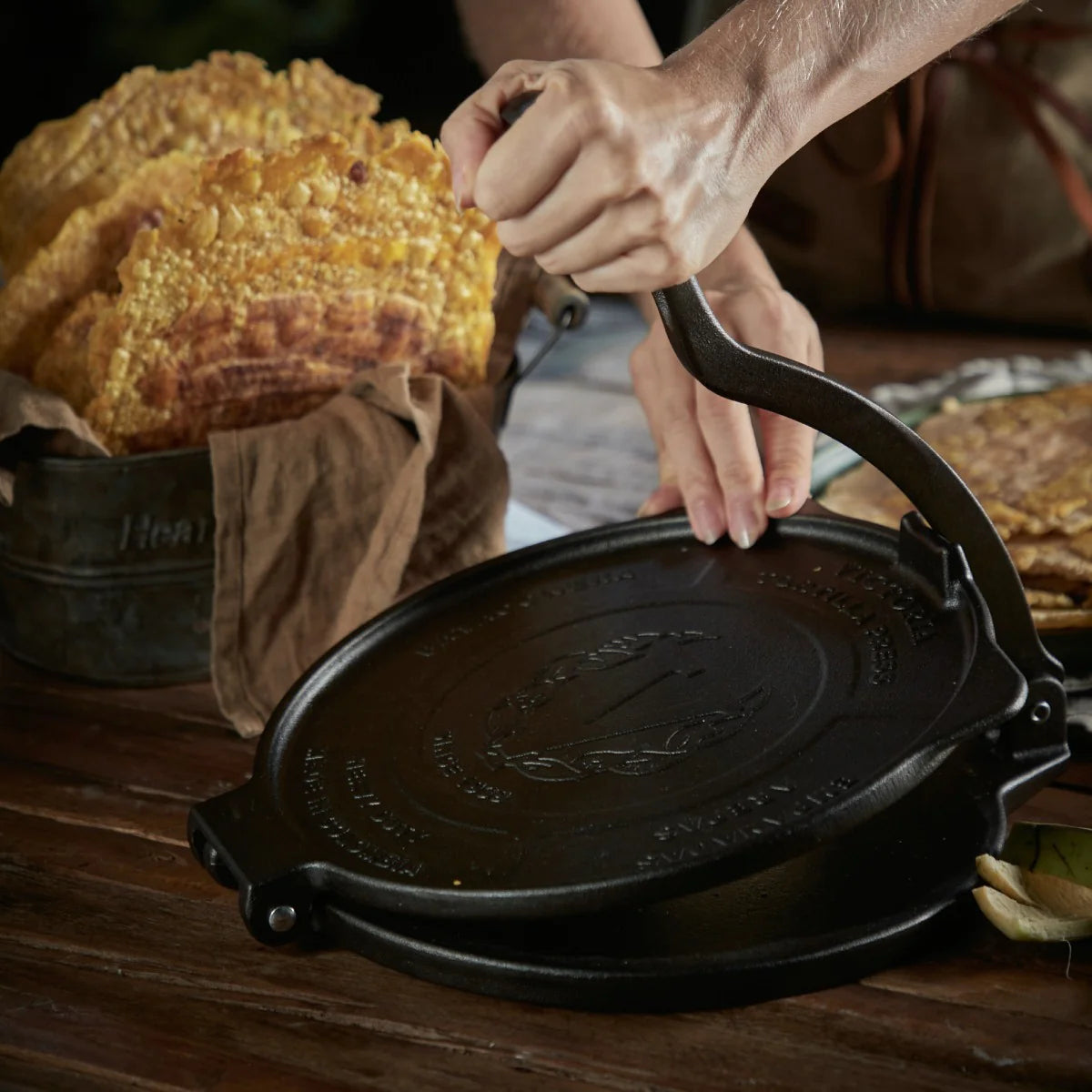 Victoria tortilla press 25 cm – Eiring - Main Image