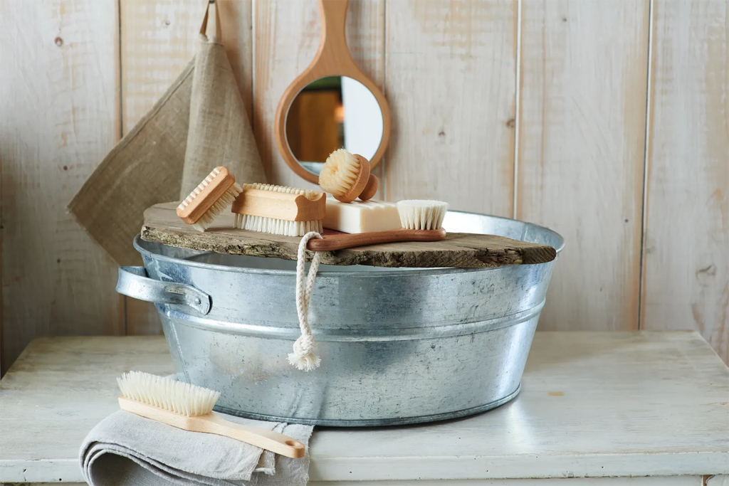 Redecker travel nail brush