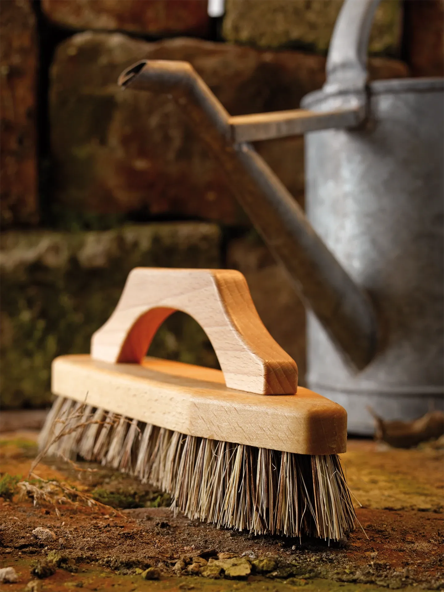 Redecker scrub brush with handle