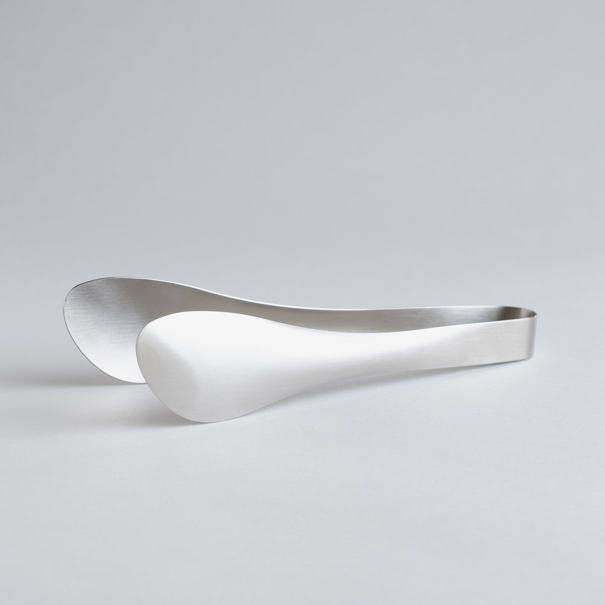 Sori Yanagi tongs