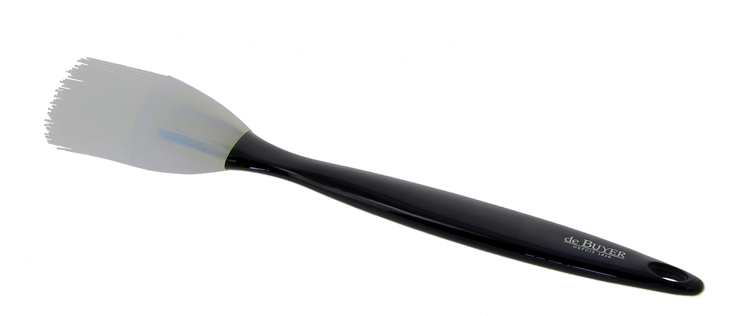 Large, oval silicone brush